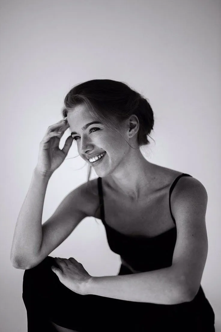 Legal Support During Surrogacy Journey Signing legal surrogacy agreement with attorney